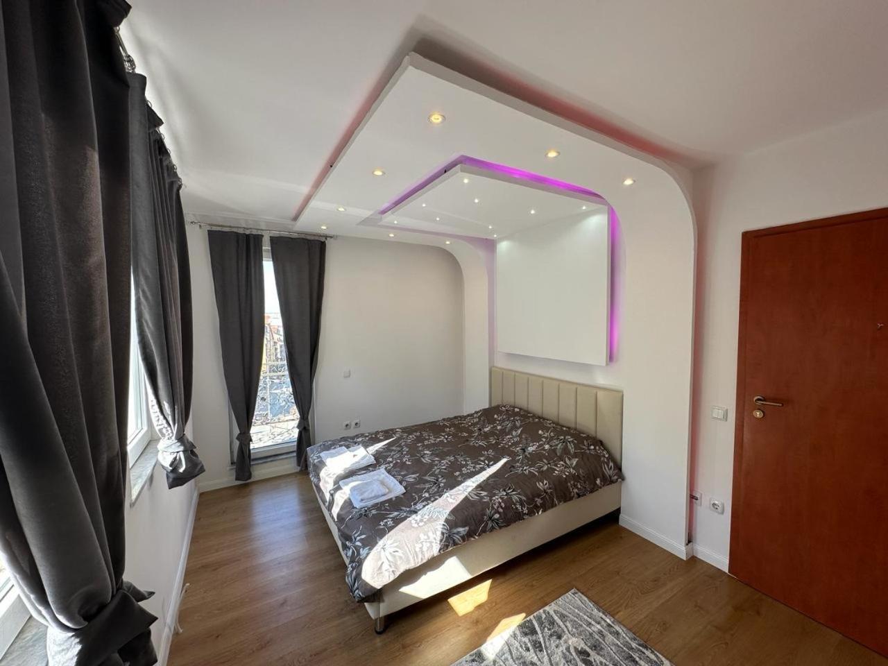 38 Apartment 2 Priştine Dış mekan fotoğraf